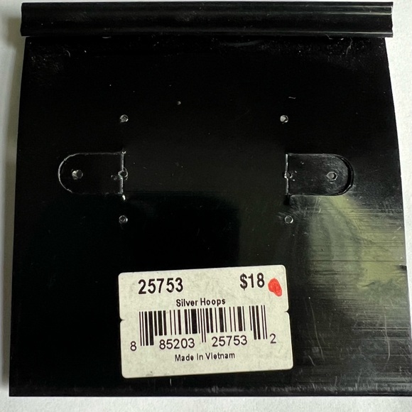 🔗Cable Link Silver Tone Open Hoop Post Earrings by Cookie Lee - Picture 5 of 5